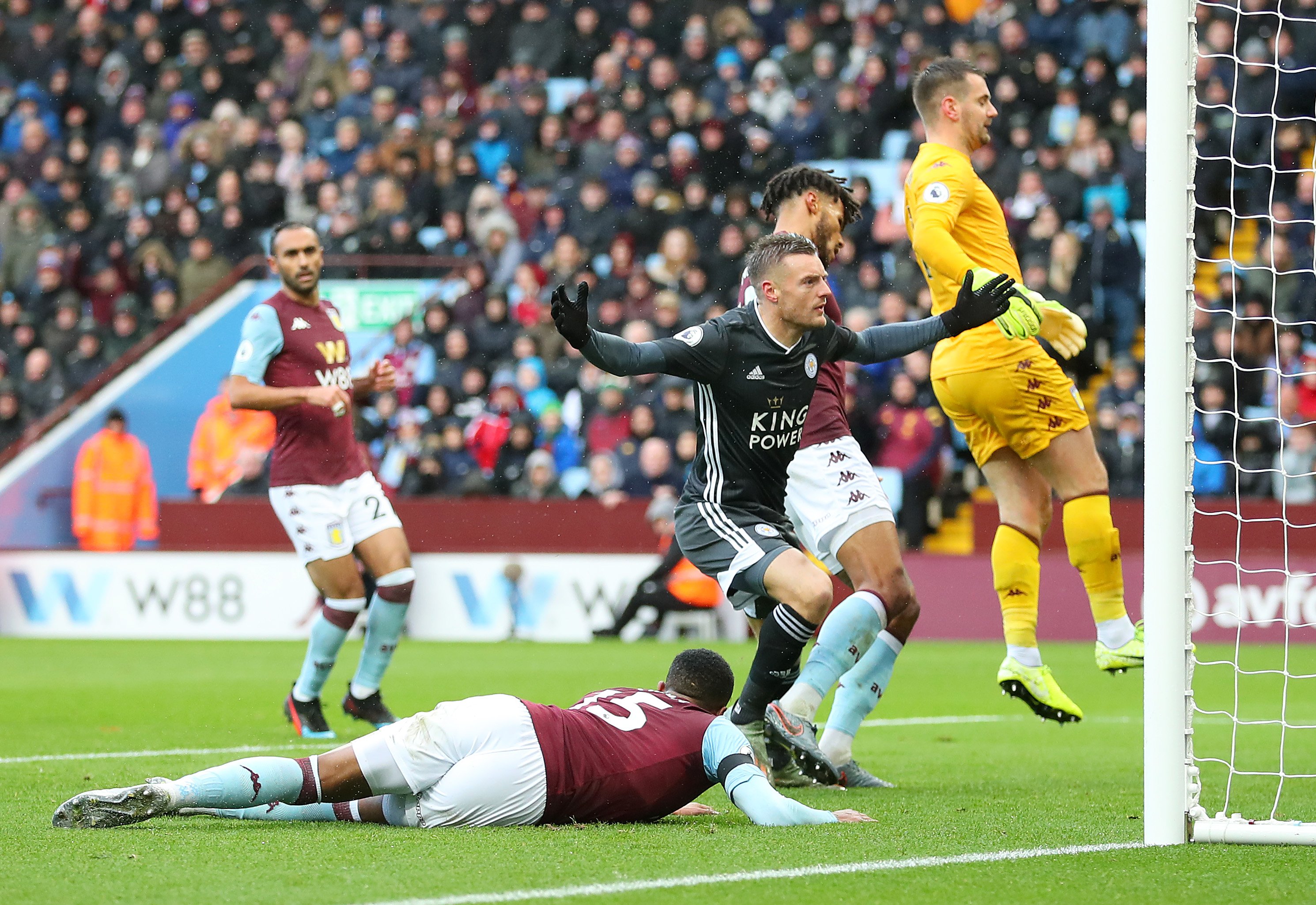 仅体现在赛 仅体现在赛